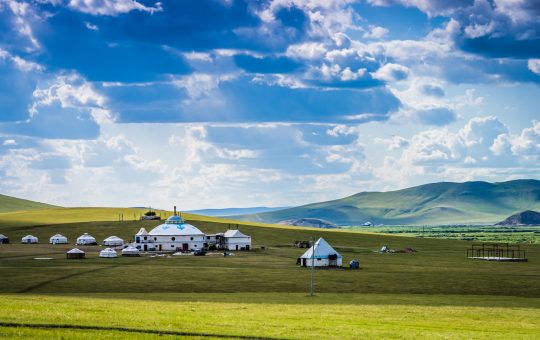 Đến Mông Cổ thì bạn đừng bỏ qua các địa điểm du lịch tuyệt vời sau